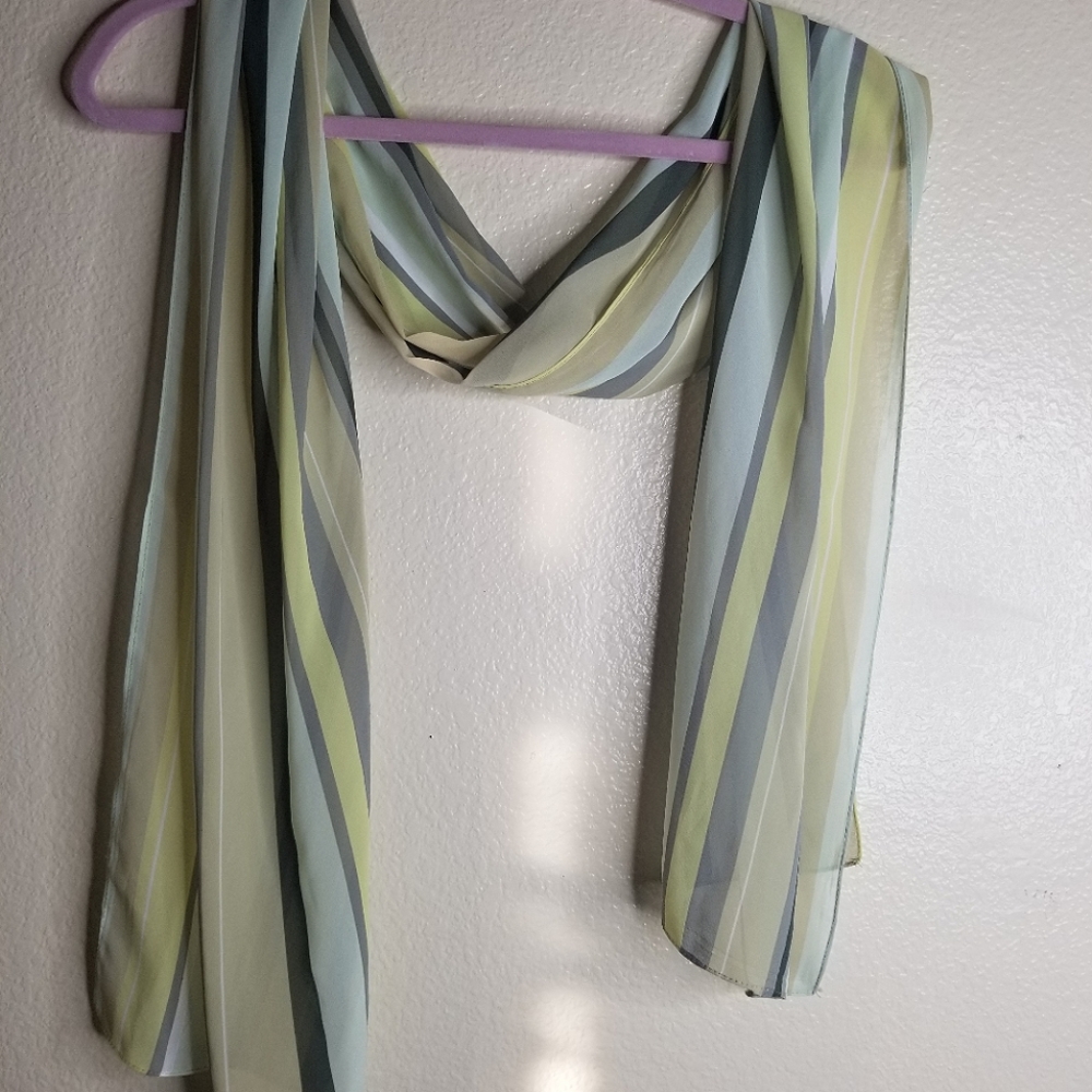 scarf